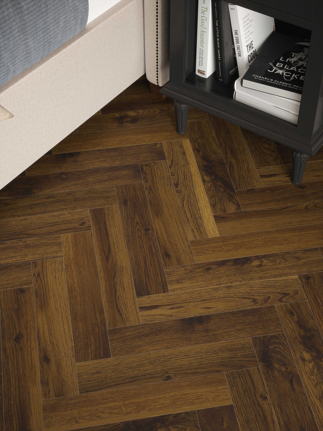 Canadia Aqua - Smoked Cathedral Oak Herringbone 12mm (€42.99/m2)