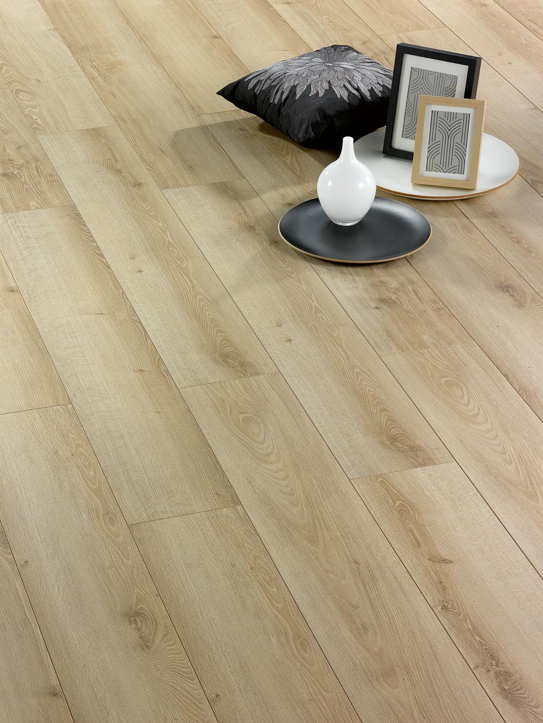 Empire - 12mm Waterford XL Plank (€42.99/m2)