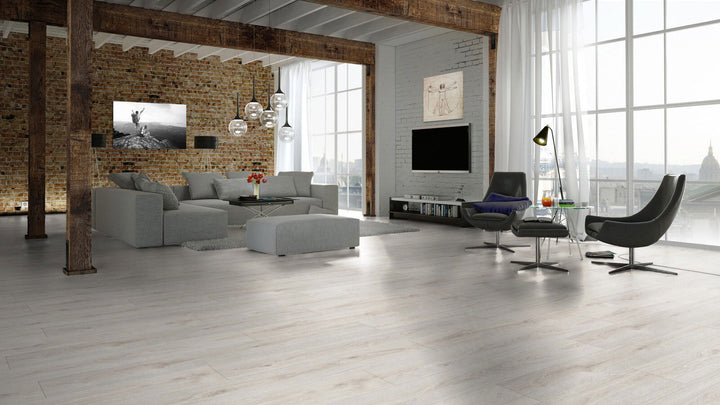Kronopol Sigma - Pamphylia Oak 8mm (€17.99/m2)